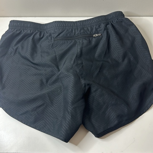 Hudl Nike dri fit running shorts - Picture 4 of 4